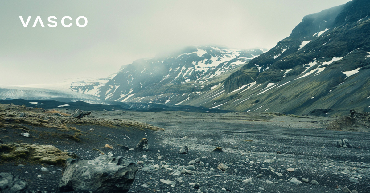 The picture of a Icelandic landscape.